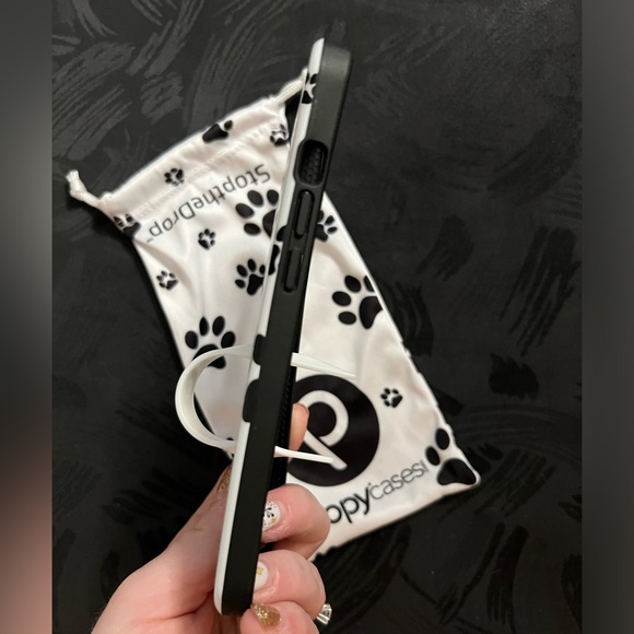 Loopy Case for iPhone 12 Pro Max - Picture 4 of 6